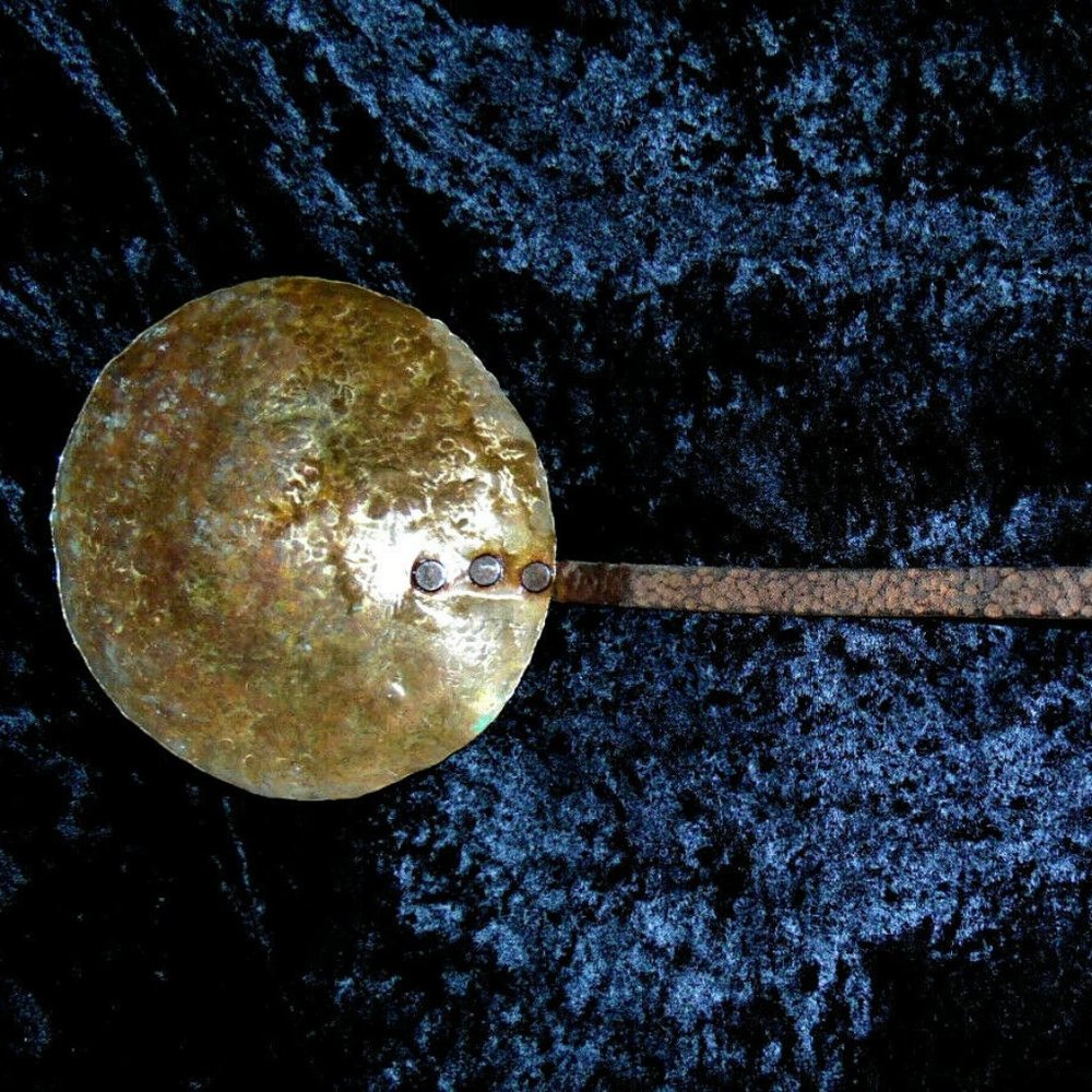 ANTIQUE 1800's IRON & BRASS FIREPLACE HEARTH LADLE